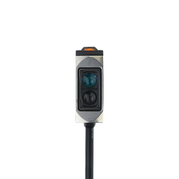 IFM O6T300 — Diffuse reflection sensor